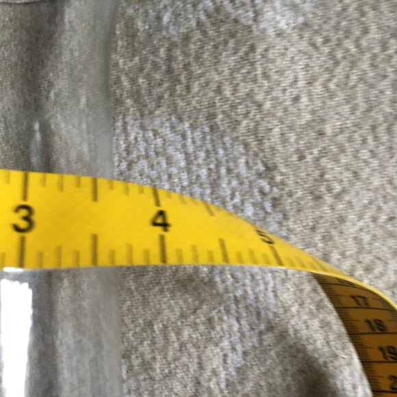 Small Glass Bulb Flower Vase - Picture 6 of 7